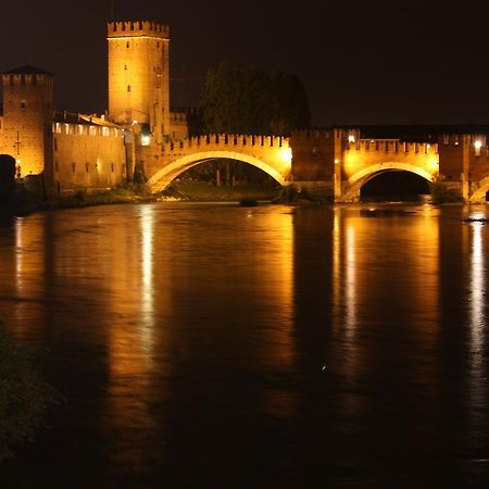Italianflat - Le Quattro Stagioni Apartment Verona Bagian luar foto