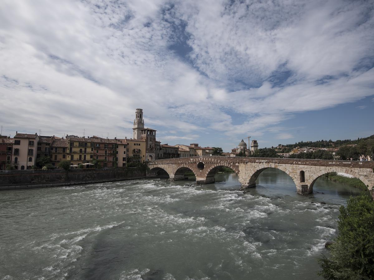 Italianflat - Le Quattro Stagioni Apartment Verona Bagian luar foto